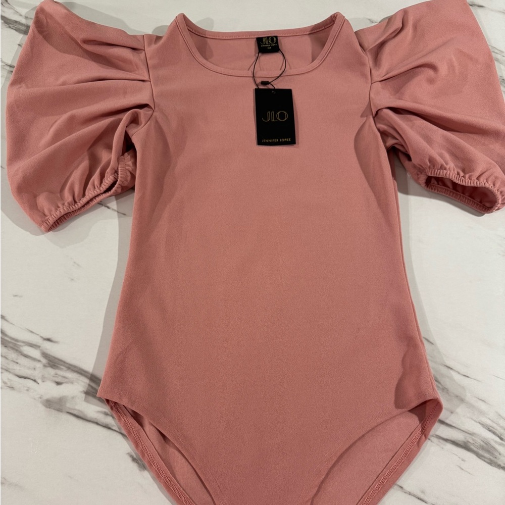 JLO by Jennifer Lopez Bodysuit – Dusty Rose Puff Sleeve